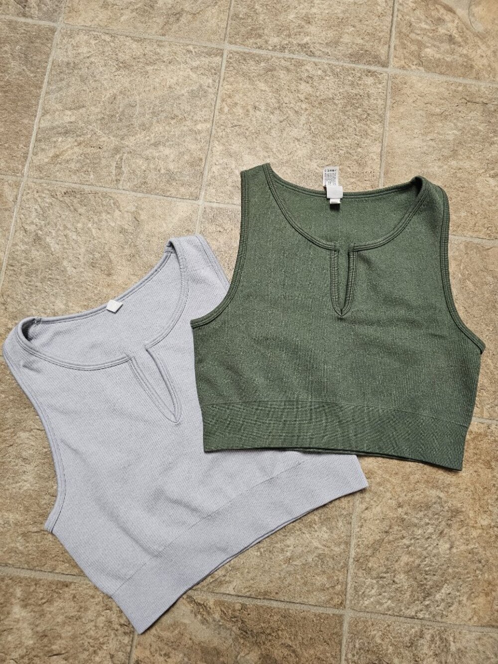 Express Women's Cactus Green&Gray Body Contour Seamless Rib HiNeck Cropped Tanks